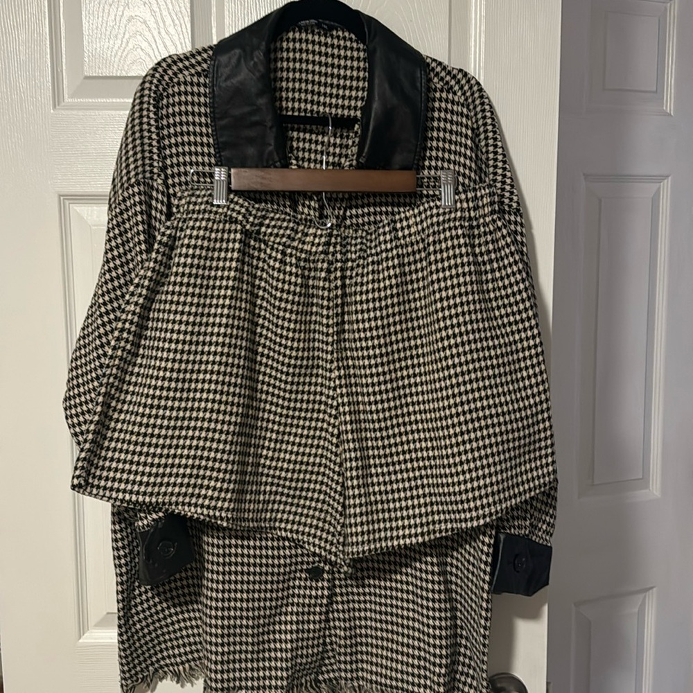 NWOT houndstooth fall set